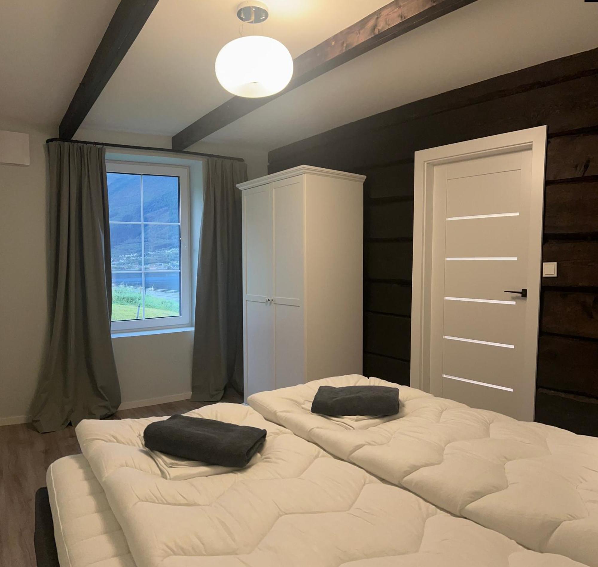 Husslattene Apartments With Terrace Skei  Bagian luar foto
