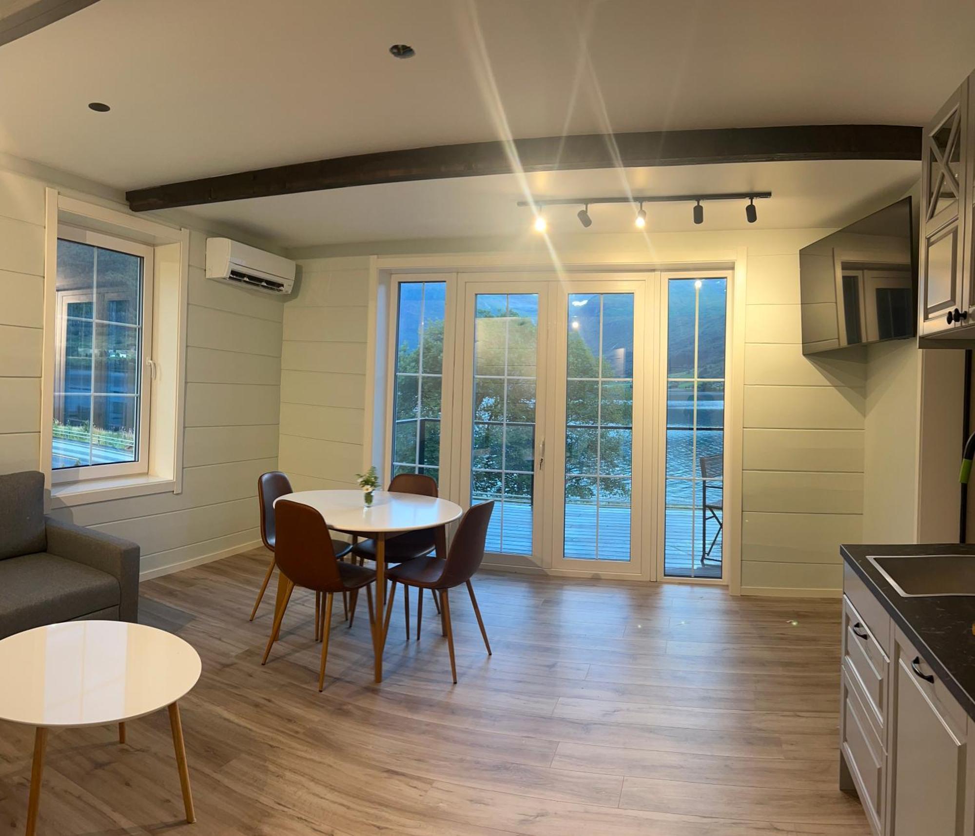 Husslattene Apartments With Terrace Skei  Bagian luar foto